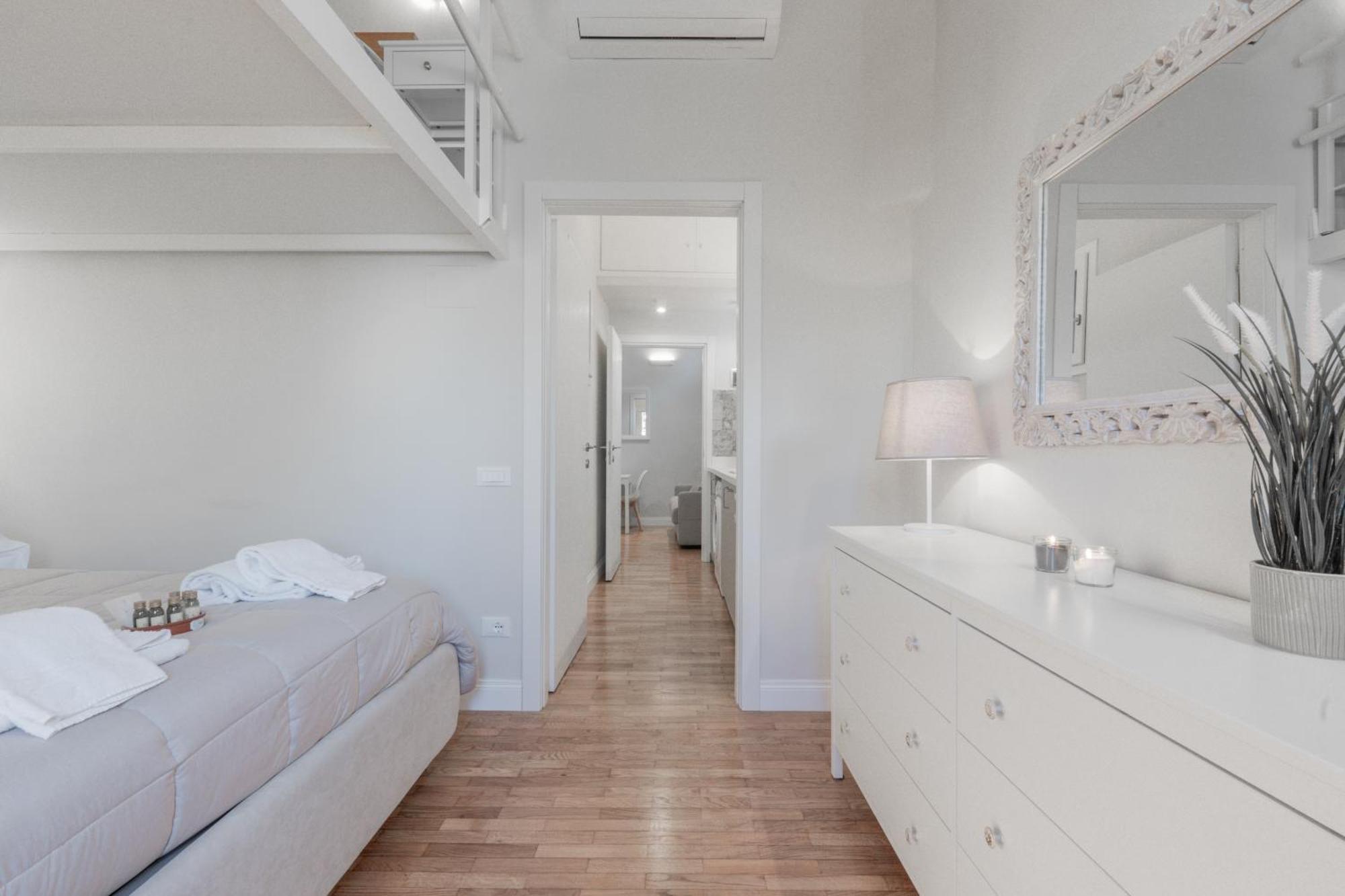 Апартаменты Centro Da Vinci Loft Флоренция Экстерьер фото