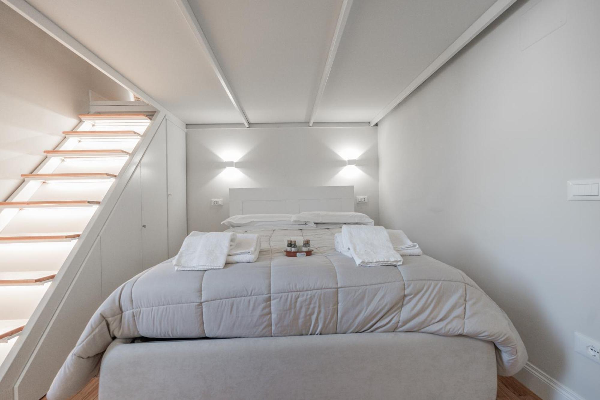 Апартаменты Centro Da Vinci Loft Флоренция Экстерьер фото